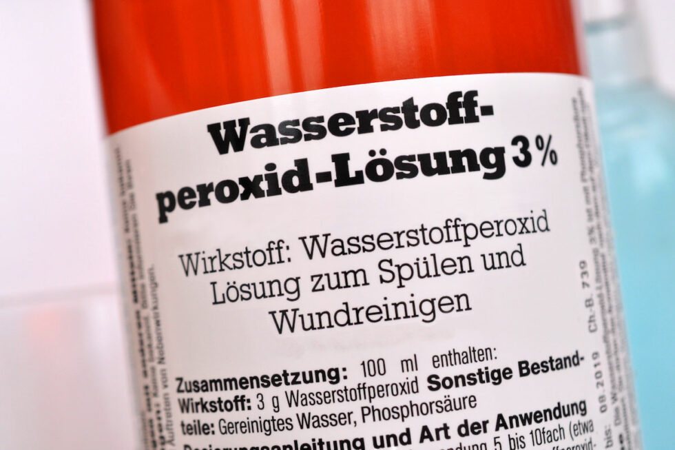 Wasserstoffperoxid Zum Bleichen Von Geweihen Mit Wasserstoffperoxid Zähne bleichen: So einfach geht’s!