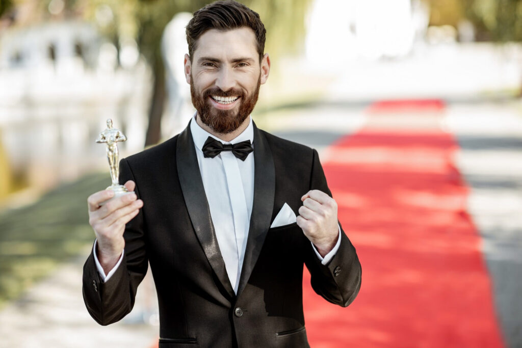 Prominente mit auffälligem Gebiss und bekannten Hollywood-Lächeln