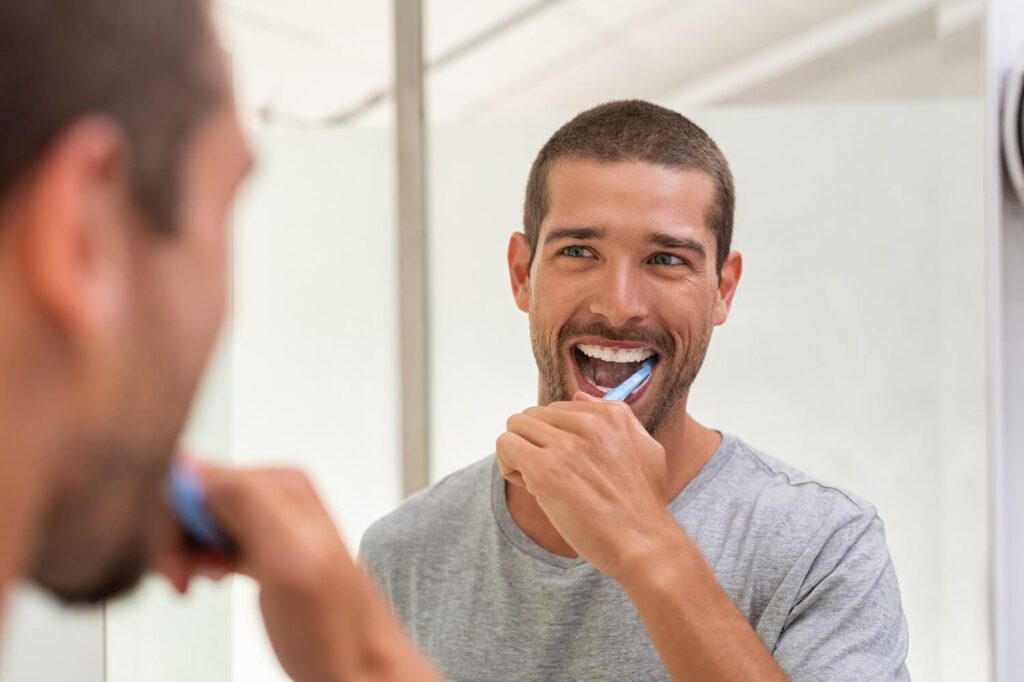 Wie oft Zähne putzen für gesunde Zähne und optimale Mundhygiene im Alltag